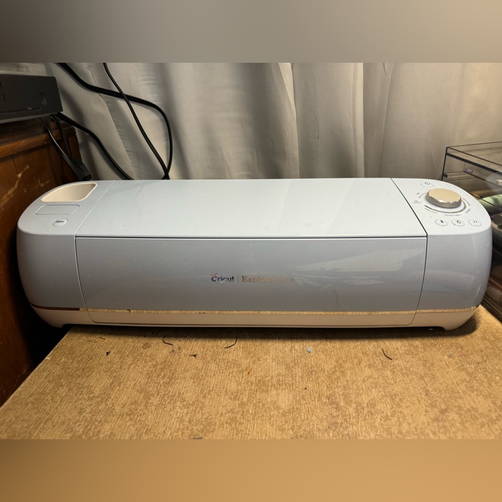 Cricut Explore Air 2 blue